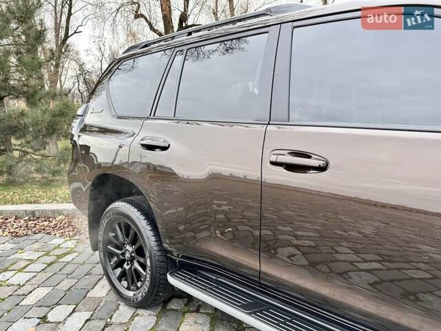 Коричневый Тойота Ленд Крузер Прадо, объемом двигателя 3.96 л и пробегом 37 тыс. км за 46999 $, фото 13 на Automoto.ua