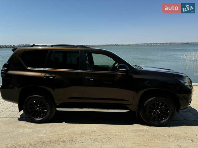 Коричневий Тойота Ленд Крузер Прадо, об'ємом двигуна 3.96 л та пробігом 145 тис. км за 42000 $, фото 2 на Automoto.ua