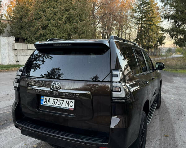 Коричневий Тойота Ленд Крузер Прадо, об'ємом двигуна 3.96 л та пробігом 145 тис. км за 42000 $, фото 3 на Automoto.ua