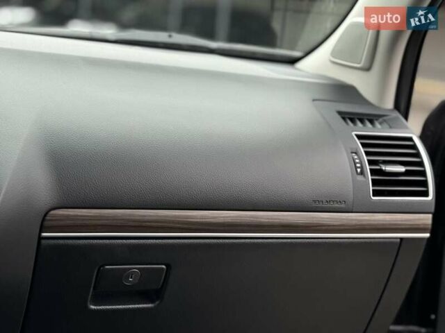 Коричневий Тойота Ленд Крузер Прадо, об'ємом двигуна 3.96 л та пробігом 65 тис. км за 46950 $, фото 55 на Automoto.ua