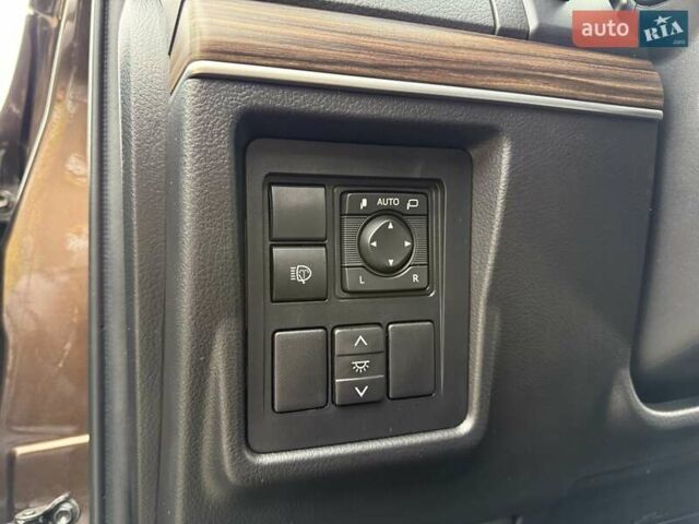 Коричневий Тойота Ленд Крузер Прадо, об'ємом двигуна 3.96 л та пробігом 65 тис. км за 46950 $, фото 69 на Automoto.ua