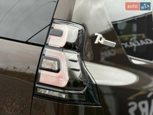 Коричневий Тойота Ленд Крузер Прадо, об'ємом двигуна 3.96 л та пробігом 65 тис. км за 46950 $, фото 34 на Automoto.ua