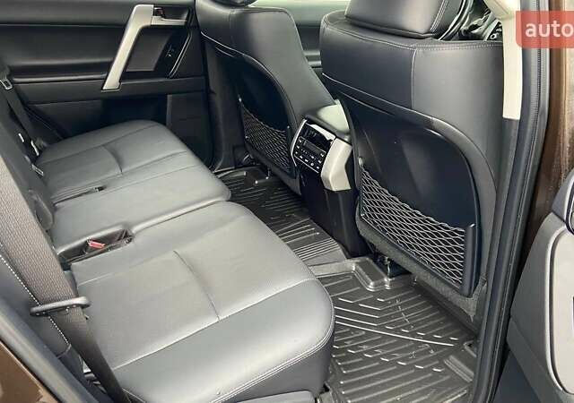 Коричневый Тойота Ленд Крузер Прадо, объемом двигателя 2.76 л и пробегом 141 тыс. км за 49800 $, фото 7 на Automoto.ua