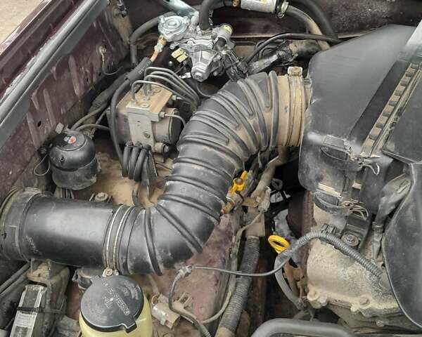 Красный Тойота Ленд Крузер Прадо, объемом двигателя 3.96 л и пробегом 203 тыс. км за 12000 $, фото 11 на Automoto.ua