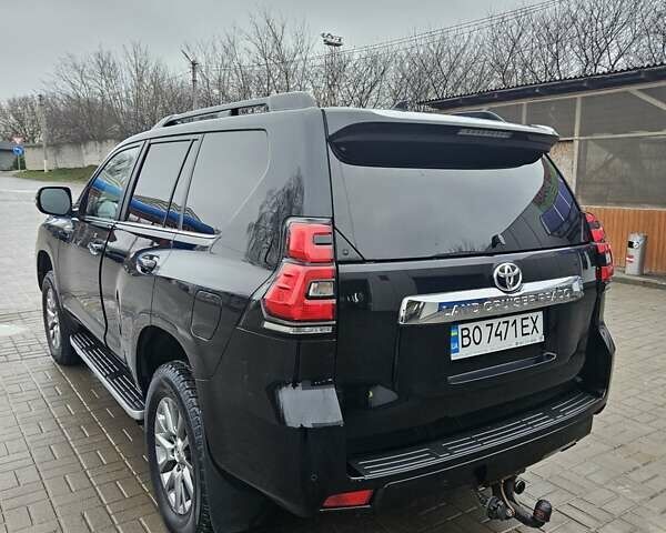 Красный Тойота Ленд Крузер Прадо, объемом двигателя 3.96 л и пробегом 148 тыс. км за 46000 $, фото 27 на Automoto.ua