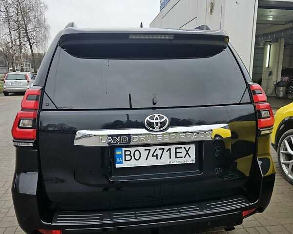 Красный Тойота Ленд Крузер Прадо, объемом двигателя 3.96 л и пробегом 148 тыс. км за 46000 $, фото 33 на Automoto.ua