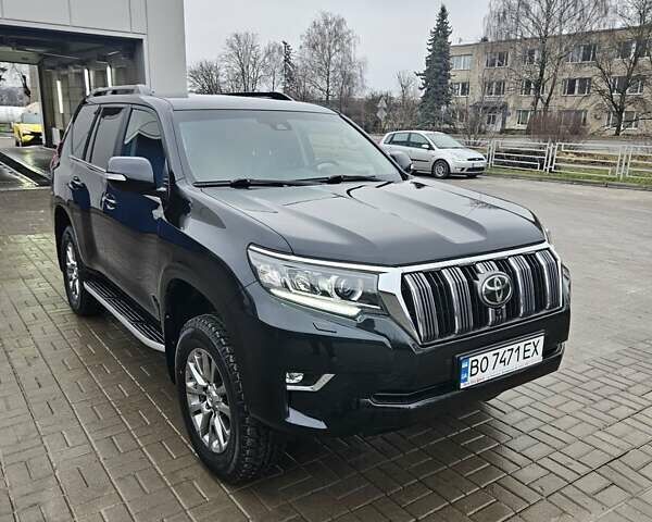 Красный Тойота Ленд Крузер Прадо, объемом двигателя 3.96 л и пробегом 148 тыс. км за 46000 $, фото 6 на Automoto.ua