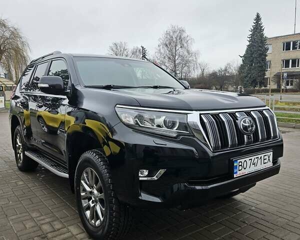 Красный Тойота Ленд Крузер Прадо, объемом двигателя 3.96 л и пробегом 148 тыс. км за 46000 $, фото 2 на Automoto.ua