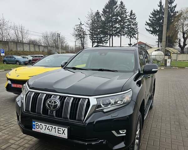 Красный Тойота Ленд Крузер Прадо, объемом двигателя 3.96 л и пробегом 148 тыс. км за 46000 $, фото 37 на Automoto.ua