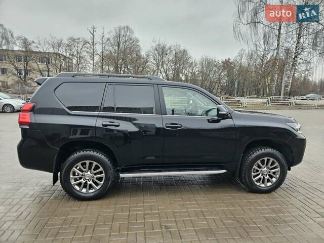 Красный Тойота Ленд Крузер Прадо, объемом двигателя 3.96 л и пробегом 148 тыс. км за 46000 $, фото 12 на Automoto.ua