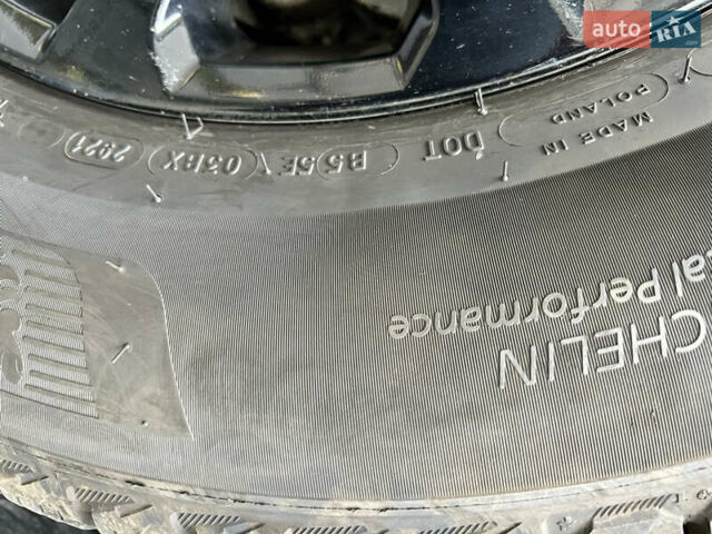 Красный Тойота Ленд Крузер Прадо, объемом двигателя 3.96 л и пробегом 44 тыс. км за 52000 $, фото 33 на Automoto.ua