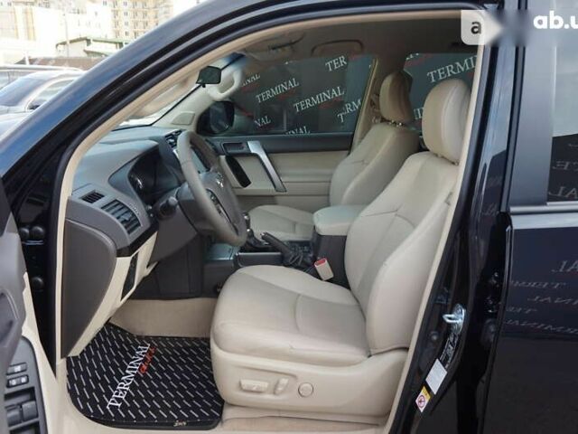 Тойота Ленд Крузер Прадо, объемом двигателя 2.8 л и пробегом 90 тыс. км за 43500 $, фото 18 на Automoto.ua