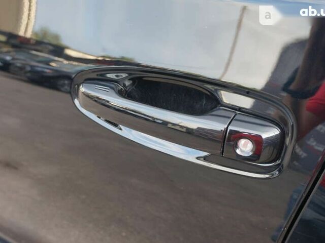 Тойота Ленд Крузер Прадо, объемом двигателя 2.8 л и пробегом 90 тыс. км за 43500 $, фото 15 на Automoto.ua