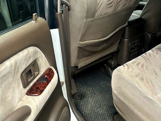 Тойота Ленд Крузер Прадо 2001 в Харькове на Automoto.ua Тойота Ленд Крузер Прадо, объемом двигателя 3.6 л и пробегом 320 тыс. км за 6999 $, фото 4 на Automoto.ua