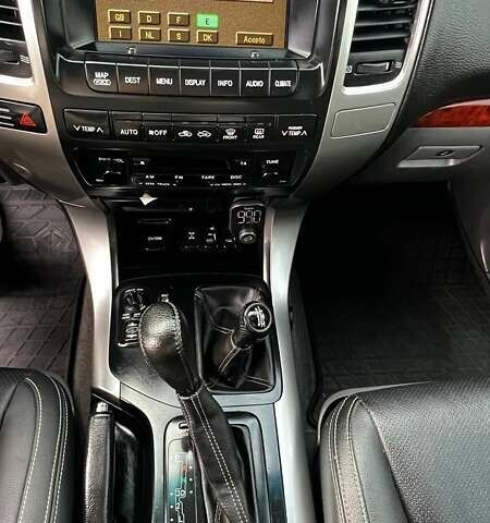 Тойота Ленд Крузер Прадо, об'ємом двигуна 3 л та пробігом 377 тис. км за 14800 $, фото 5 на Automoto.ua