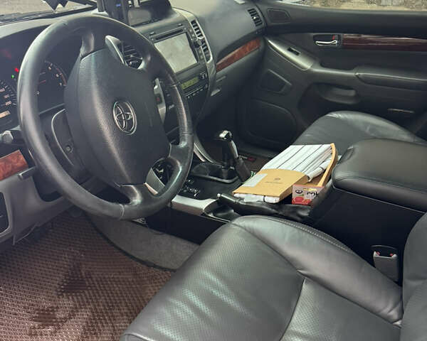 Тойота Ленд Крузер Прадо, объемом двигателя 4 л и пробегом 360 тыс. км за 12500 $, фото 5 на Automoto.ua