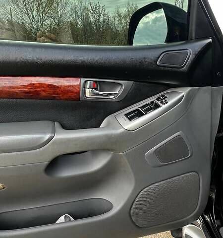 Тойота Ленд Крузер Прадо, об'ємом двигуна 3 л та пробігом 377 тис. км за 14800 $, фото 9 на Automoto.ua