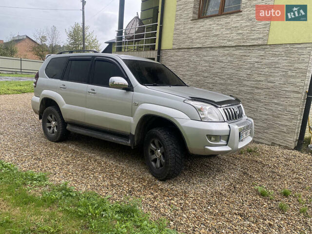 Тойота Ленд Крузер Прадо, объемом двигателя 2.69 л и пробегом 250 тыс. км за 10000 $, фото 3 на Automoto.ua