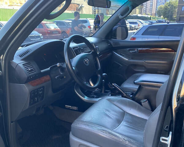 Тойота Ленд Крузер Прадо, объемом двигателя 4 л и пробегом 234 тыс. км за 14700 $, фото 7 на Automoto.ua