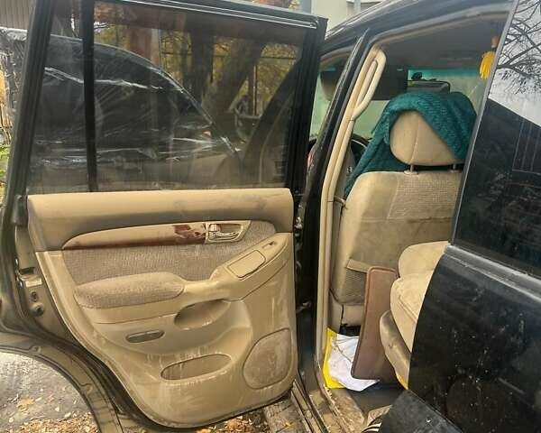 Тойота Ленд Крузер Прадо, объемом двигателя 2.7 л и пробегом 250 тыс. км за 7500 $, фото 7 на Automoto.ua