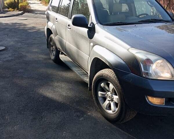 Тойота Ленд Крузер Прадо, объемом двигателя 4 л и пробегом 356 тыс. км за 12000 $, фото 1 на Automoto.ua