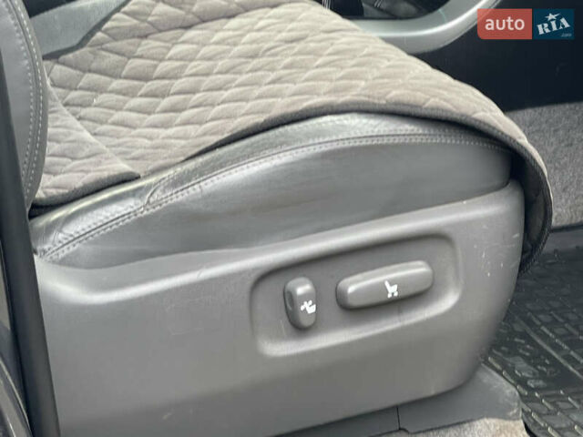 Тойота Ленд Крузер Прадо, объемом двигателя 4 л и пробегом 305 тыс. км за 16500 $, фото 16 на Automoto.ua