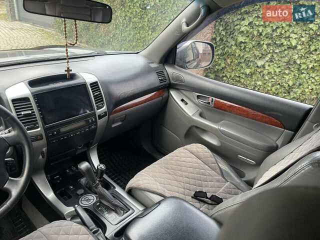 Тойота Ленд Крузер Прадо, объемом двигателя 4 л и пробегом 305 тыс. км за 16500 $, фото 19 на Automoto.ua