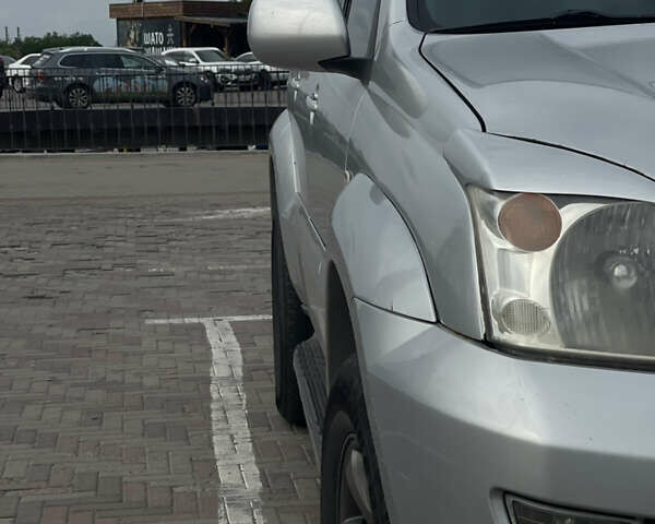 Тойота Ленд Крузер Прадо, об'ємом двигуна 4 л та пробігом 310 тис. км за 12000 $, фото 5 на Automoto.ua