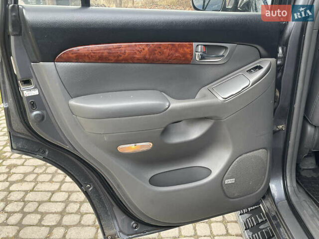 Тойота Ленд Крузер Прадо, объемом двигателя 4 л и пробегом 305 тыс. км за 16500 $, фото 24 на Automoto.ua