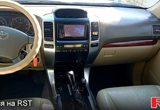 Тойота Ленд Крузер Прадо, объемом двигателя 30 л и пробегом 212 тыс. км за 16000 $, фото 3 на Automoto.ua