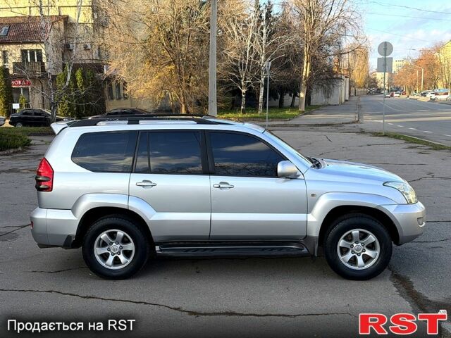 Тойота Ленд Крузер Прадо, объемом двигателя 4 л и пробегом 299 тыс. км за 12999 $, фото 5 на Automoto.ua