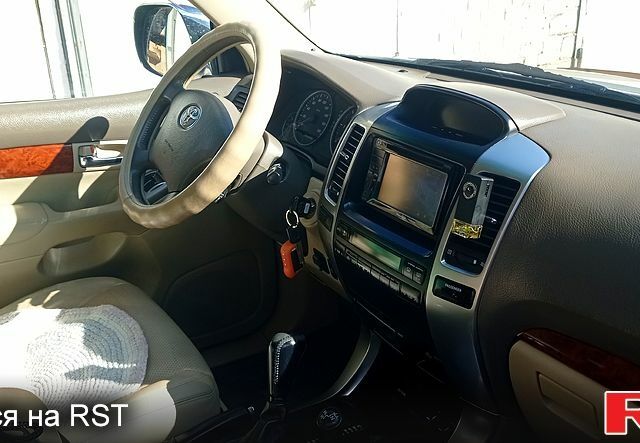 Тойота Ленд Крузер Прадо, объемом двигателя 30 л и пробегом 212 тыс. км за 16000 $, фото 6 на Automoto.ua