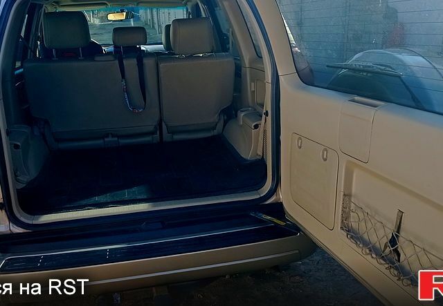 Тойота Ленд Крузер Прадо, объемом двигателя 30 л и пробегом 212 тыс. км за 16000 $, фото 10 на Automoto.ua