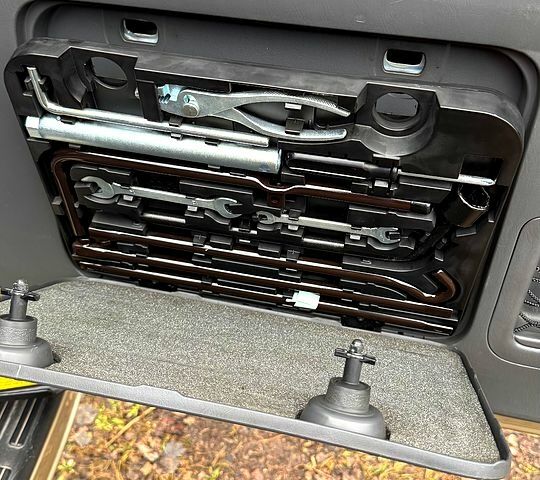 Тойота Ленд Крузер Прадо, объемом двигателя 2.7 л и пробегом 188 тыс. км за 14999 $, фото 8 на Automoto.ua