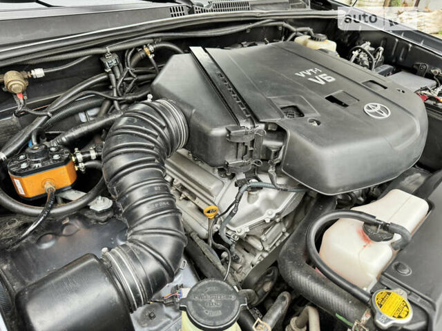 Тойота Ленд Крузер Прадо, объемом двигателя 4 л и пробегом 154 тыс. км за 20000 $, фото 7 на Automoto.ua
