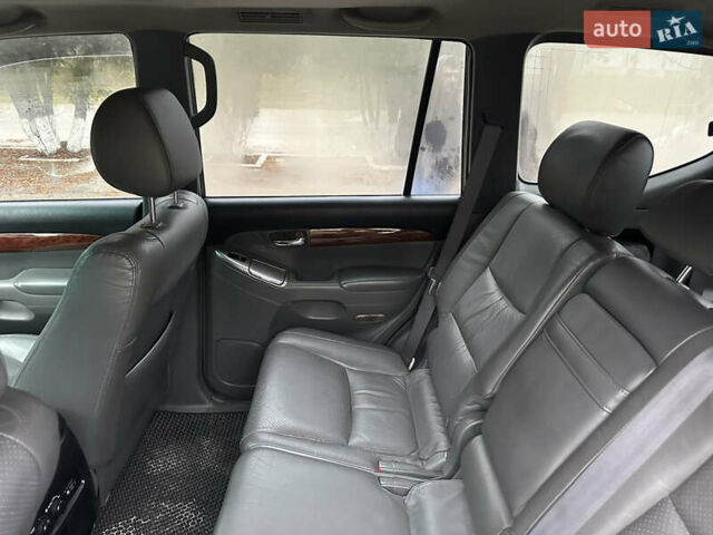 Тойота Ленд Крузер Прадо, об'ємом двигуна 4 л та пробігом 276 тис. км за 17800 $, фото 7 на Automoto.ua