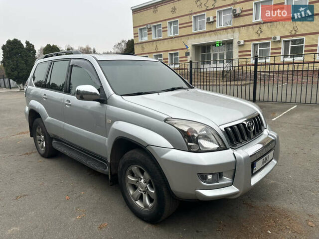 Тойота Ленд Крузер Прадо, об'ємом двигуна 4 л та пробігом 276 тис. км за 17800 $, фото 2 на Automoto.ua