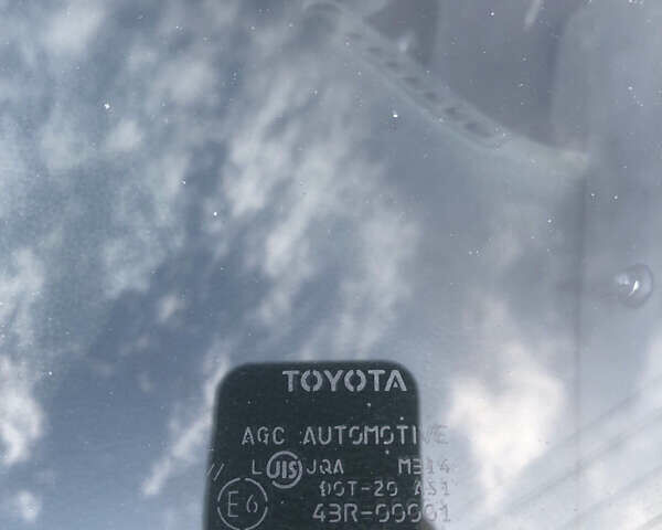 Тойота Ленд Крузер Прадо, объемом двигателя 2.7 л и пробегом 210 тыс. км за 12400 $, фото 8 на Automoto.ua