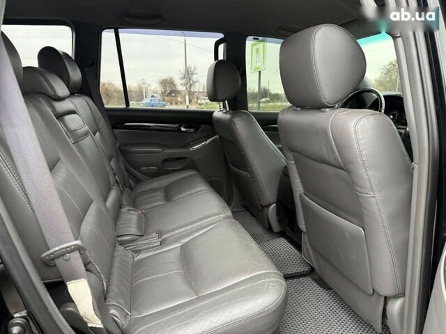 Тойота Ленд Крузер Прадо, объемом двигателя 0 л и пробегом 281 тыс. км за 15900 $, фото 11 на Automoto.ua