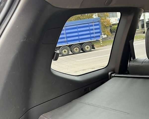 Тойота Ленд Крузер Прадо, объемом двигателя 3.96 л и пробегом 167 тыс. км за 25000 $, фото 22 на Automoto.ua