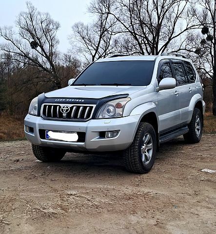 Тойота Ленд Крузер Прадо, об'ємом двигуна 4 л та пробігом 245 тис. км за 16000 $, фото 2 на Automoto.ua