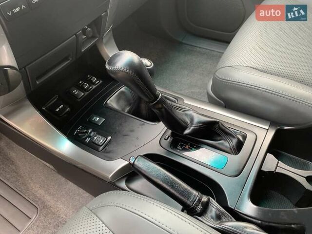 Тойота Ленд Крузер Прадо, объемом двигателя 4 л и пробегом 272 тыс. км за 16200 $, фото 11 на Automoto.ua