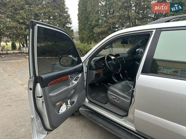 Тойота Ленд Крузер Прадо, об'ємом двигуна 4 л та пробігом 276 тис. км за 17800 $, фото 5 на Automoto.ua