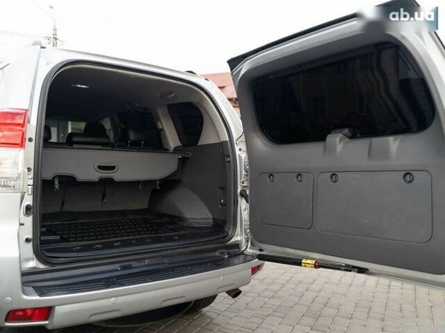 Тойота Ленд Крузер Прадо, объемом двигателя 0 л и пробегом 232 тыс. км за 22900 $, фото 9 на Automoto.ua