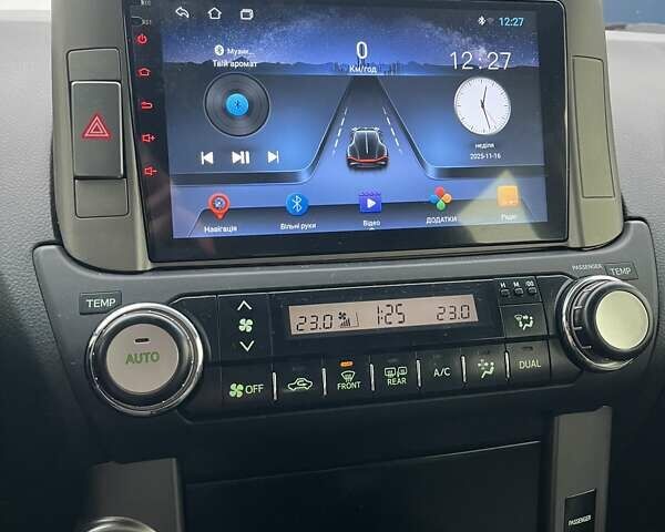 Тойота Ленд Крузер Прадо, об'ємом двигуна 3 л та пробігом 282 тис. км за 25350 $, фото 18 на Automoto.ua