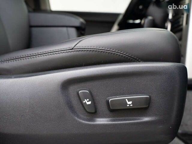 Тойота Ленд Крузер Прадо, объемом двигателя 0 л и пробегом 232 тыс. км за 22900 $, фото 25 на Automoto.ua