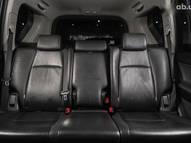 Тойота Ленд Крузер Прадо, объемом двигателя 0 л и пробегом 200 тыс. км за 22900 $, фото 3 на Automoto.ua