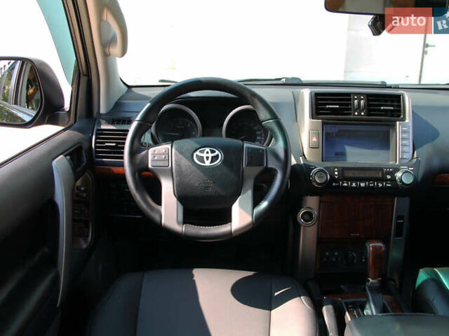 Тойота Ленд Крузер Прадо, объемом двигателя 2.98 л и пробегом 270 тыс. км за 23300 $, фото 14 на Automoto.ua