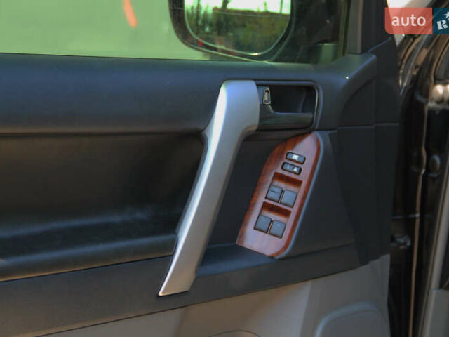 Тойота Ленд Крузер Прадо, объемом двигателя 2.98 л и пробегом 270 тыс. км за 23300 $, фото 11 на Automoto.ua