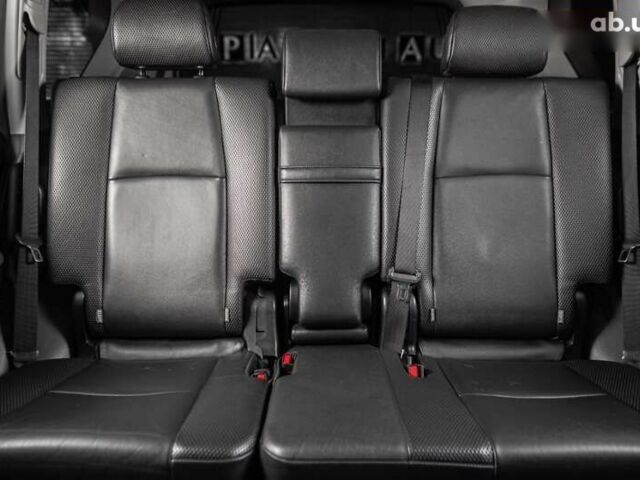 Тойота Ленд Крузер Прадо, объемом двигателя 3 л и пробегом 188 тыс. км за 28900 $, фото 13 на Automoto.ua